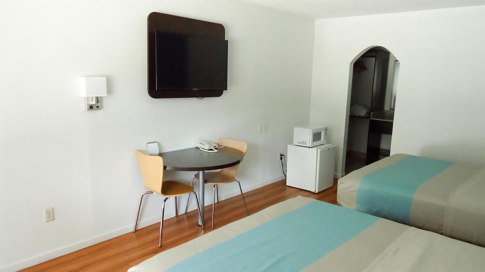 Oyo Hotel Deridder Hwy 171 North Ngoại thất bức ảnh